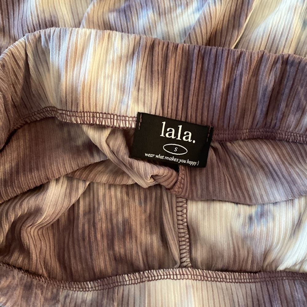 LALA Short Sleeve Tie-Dye Shirt in Purple and Cream - Picture 3 of 4